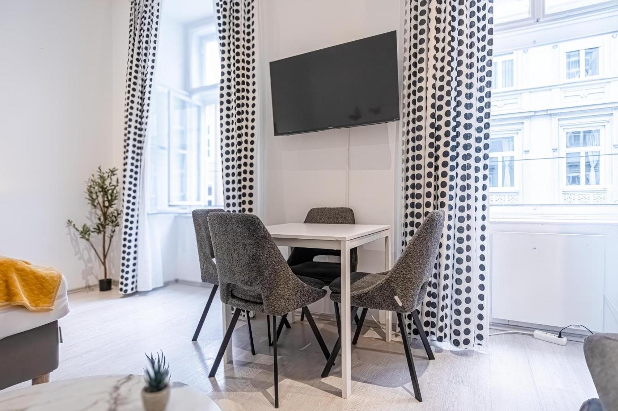Cozy 1Br - Perfect For Long Stays Vienna Exterior photo